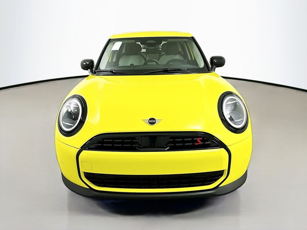 mini hardtop 4 door 2025 WMW53GD0XS2X07840 image mini hardtop 4 door 2025 WMW53GD0XS2X07840 image
